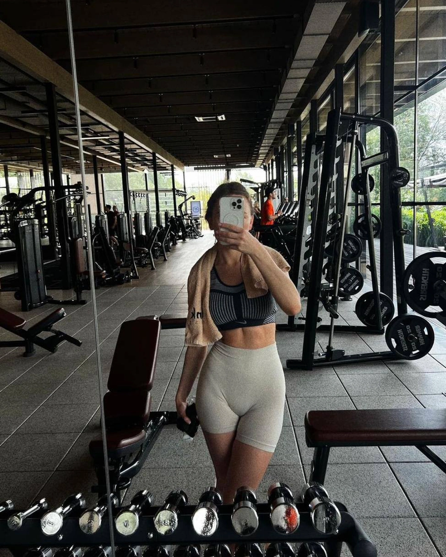 Nikol Top