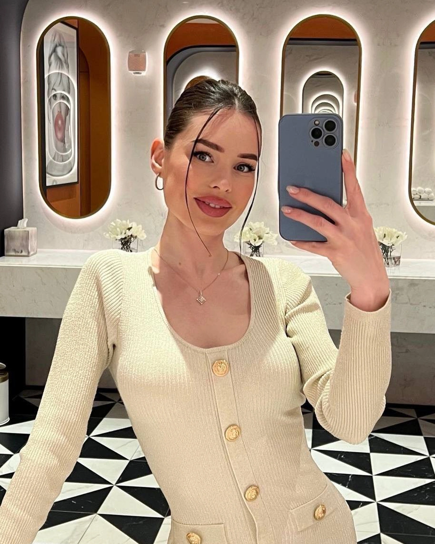 Viktoriya Top