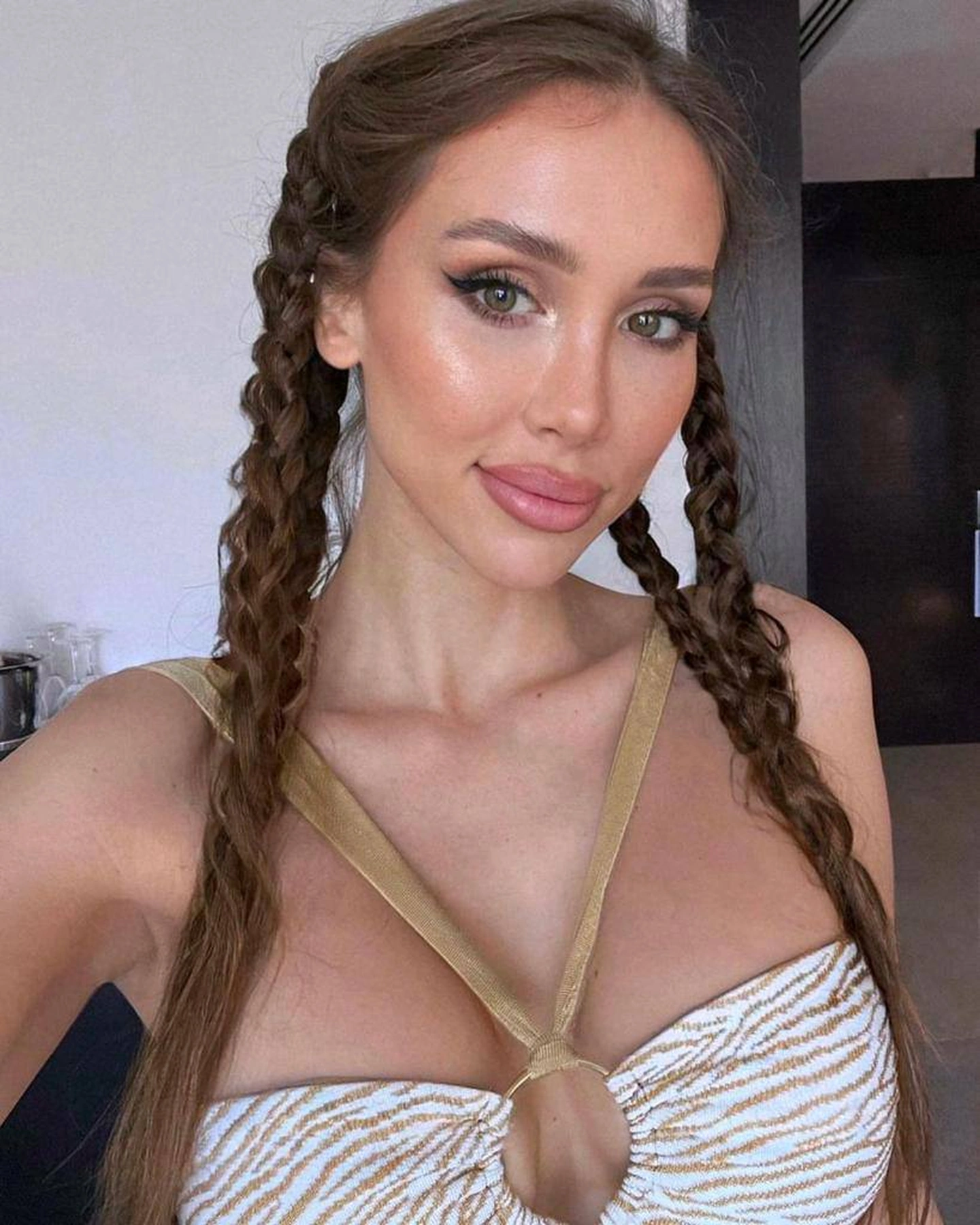Yuliya Lux